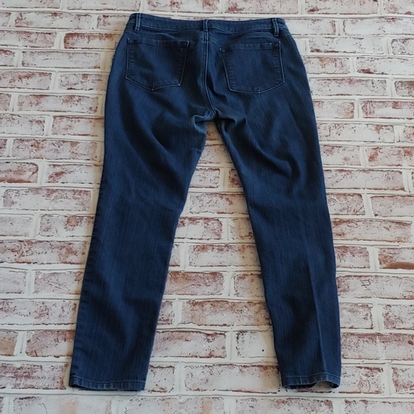 Loft Jeans - Picture 2 of 3